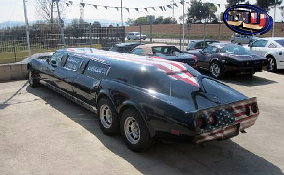 [VIDEO] Three Axle C3 Corvette Limo For Sale in Spain