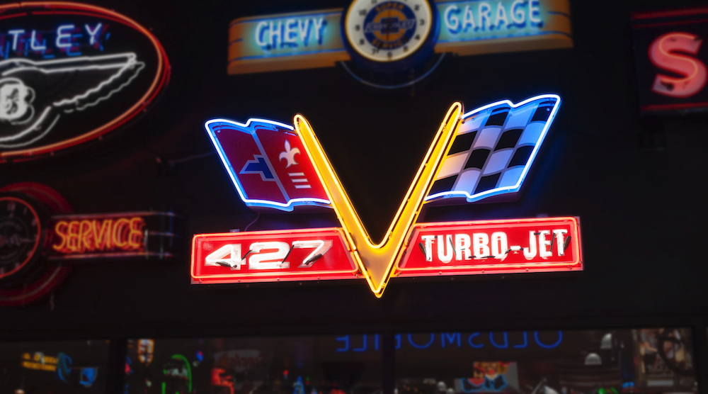 427 TURBO JET DIE-CUT NEON SIGN 62X36X9 Lot L3