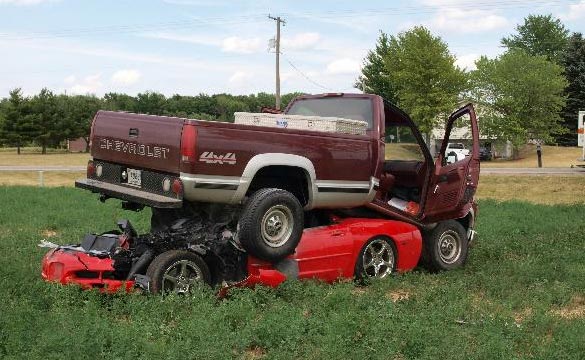 [ACCIDENT] Pickup Truck Lands on a C5 Corvette in Rural Indiana Crash