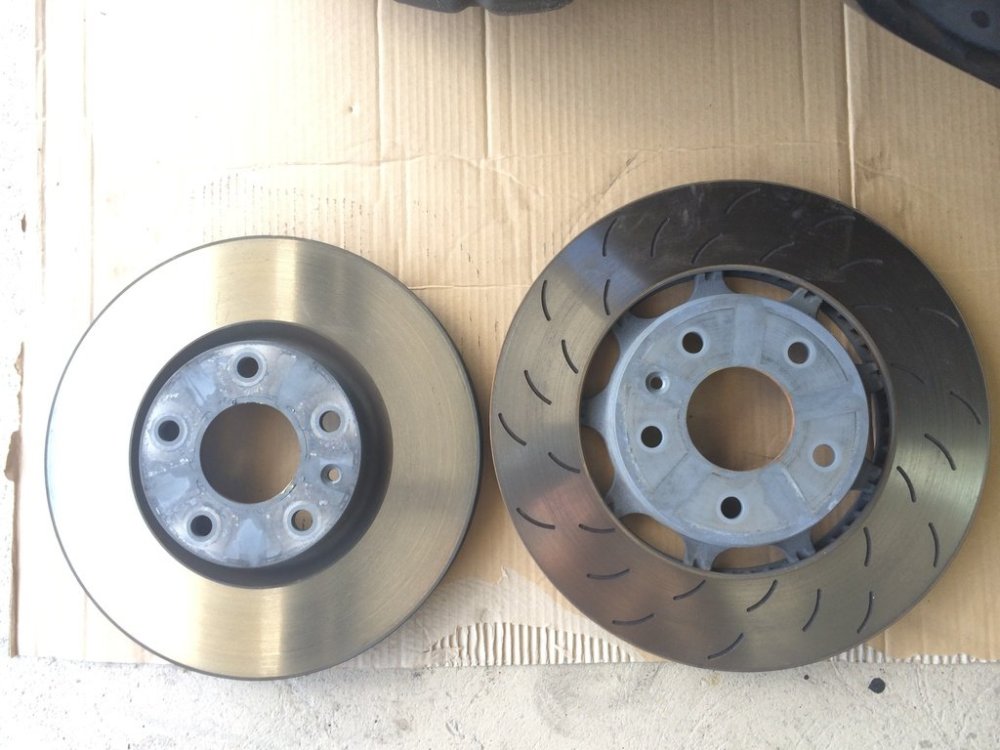 C7 Corvette Stingray and Z51 Front Rotors