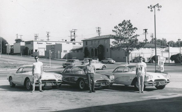 [PIC] Throwback Thursday: Tres Corvettes in South Pasadena