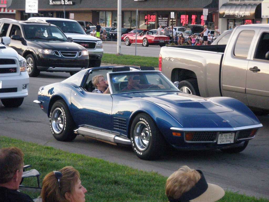 [PICS] The Corvettes of the Woodward Dream Cruise