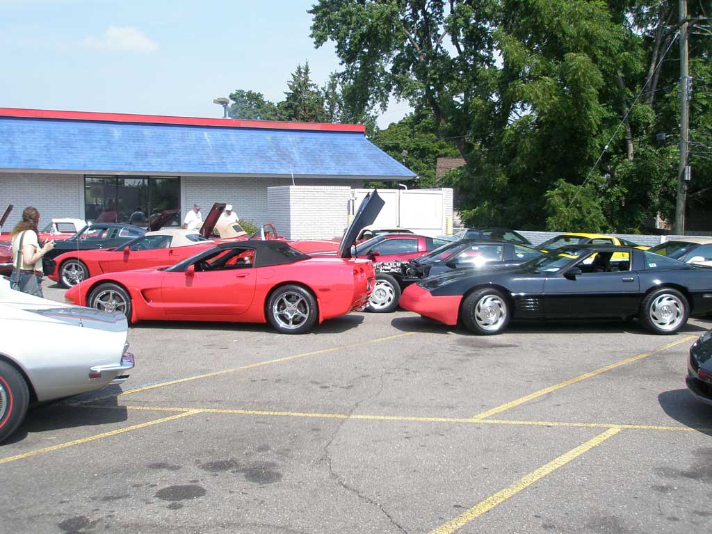 [PICS] The Corvettes of the Woodward Dream Cruise