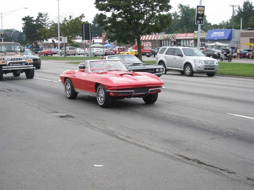 [PICS] The Corvettes of the Woodward Dream Cruise