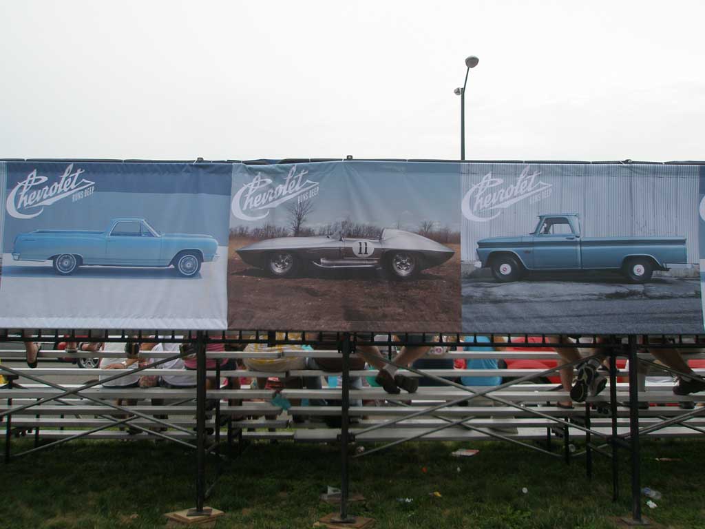 [PICS] The Corvettes of the Woodward Dream Cruise