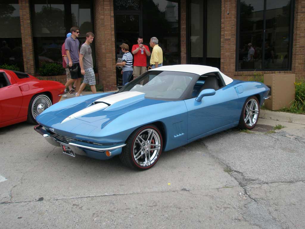 [PICS] The Corvettes of the Woodward Dream Cruise