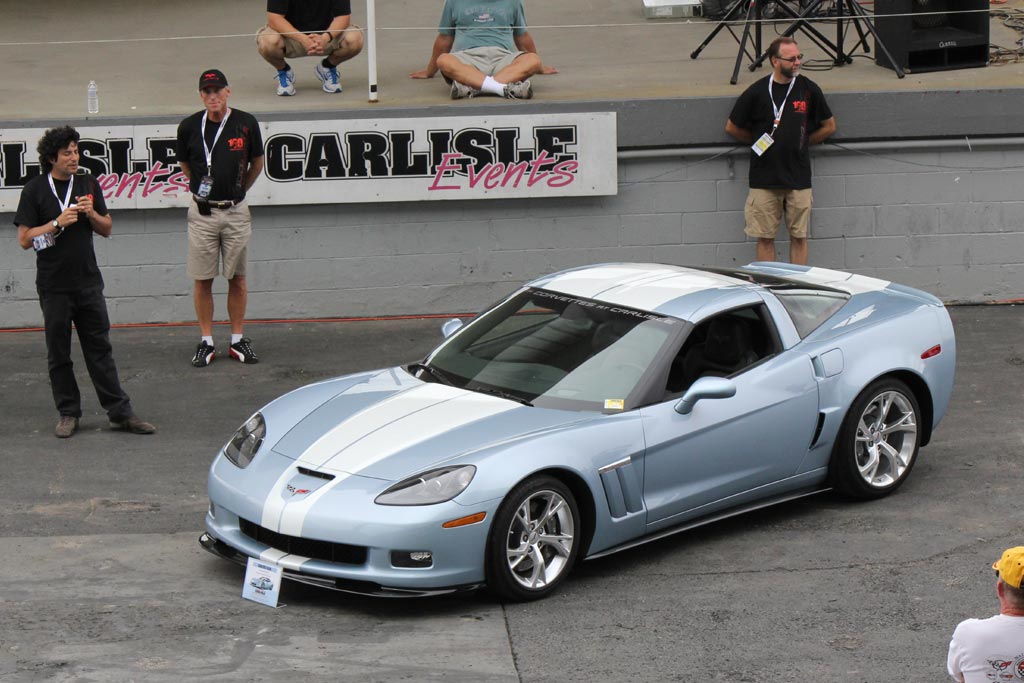 Corvettes at Carlisle: GM Shows Off New GCA Wheels and Stripes