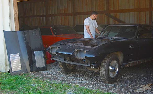 Corvette Central Kicks Off 1963 Split-Mod Restoration Project