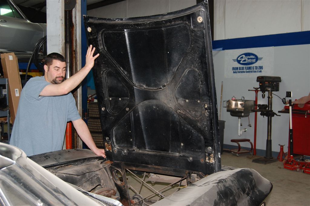 Corvette Central Kicks Off 1963 Split-Mod Restoration Project