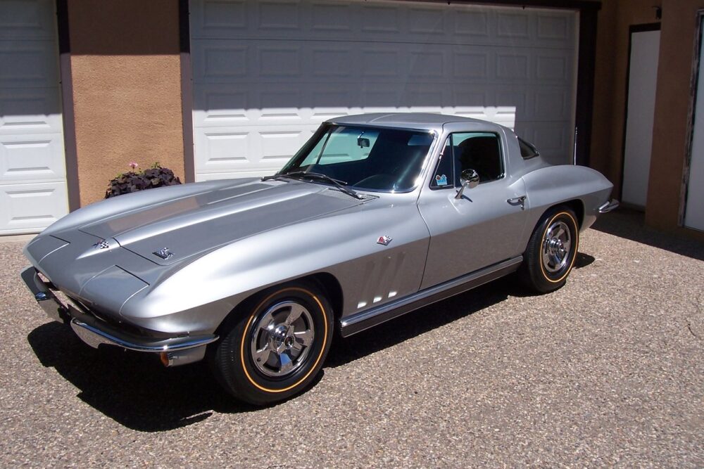 1966 C2 Corvette