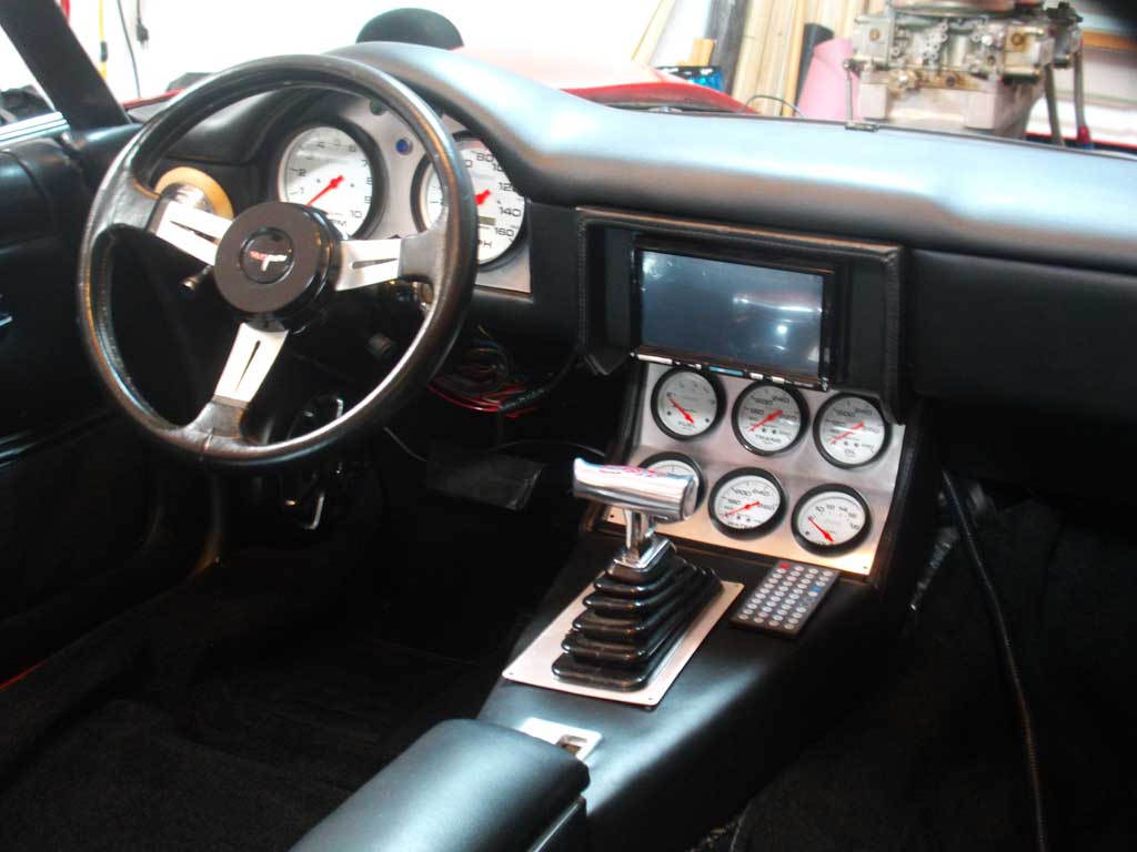 1981 Corvette Gets Custom iPad Install