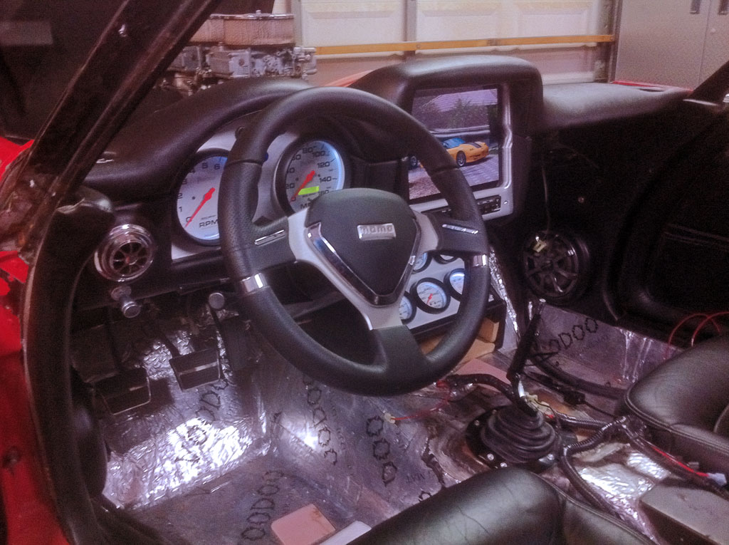 1981 Corvette Gets Custom iPad Install