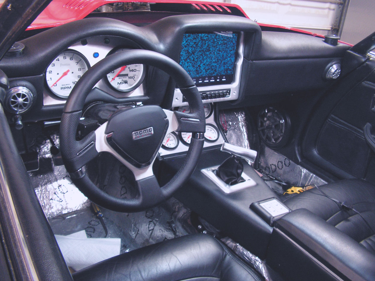 1981 Corvette Gets Custom iPad Install