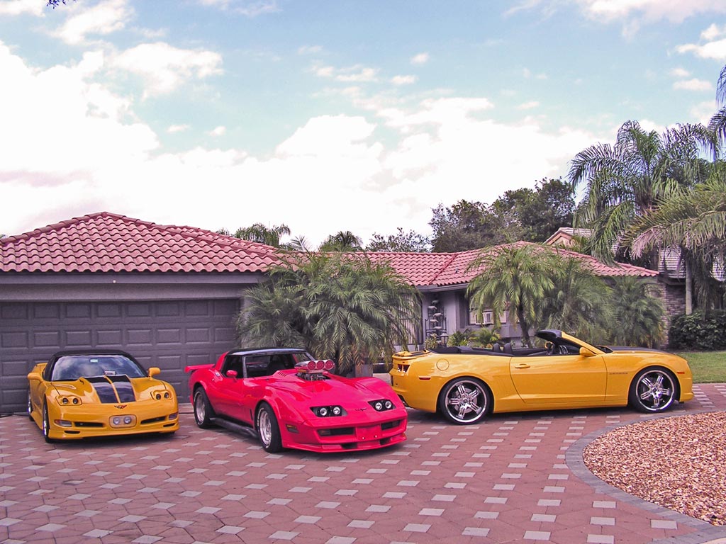 1981 Corvette Gets Custom iPad Install