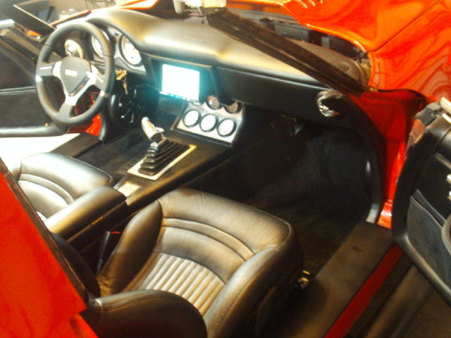 1981 Corvette Gets Custom iPad Install