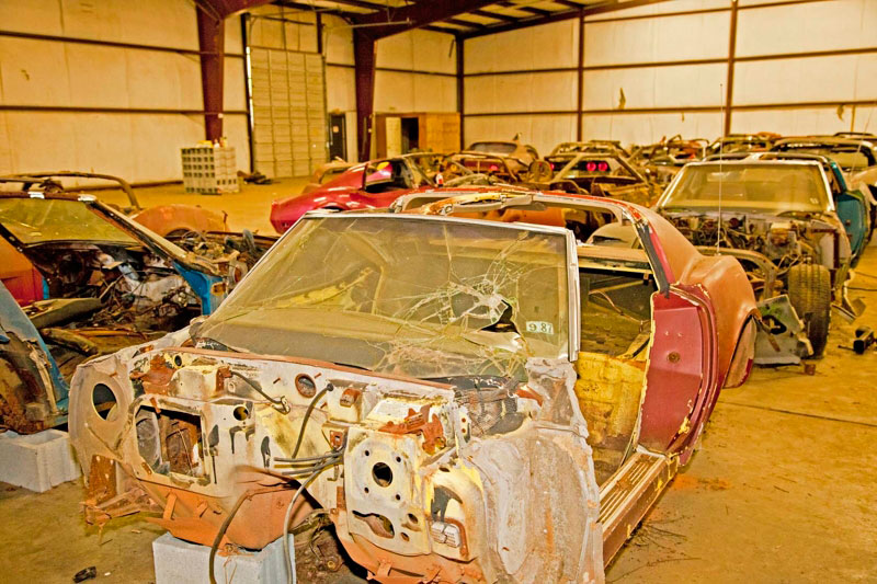 Over 100 Salvage Corvettes Heading to the Auction Block