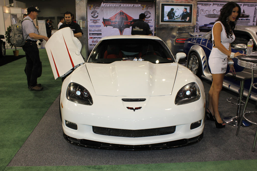 SEMA 2011: The George Barris Bat Ray Corvette