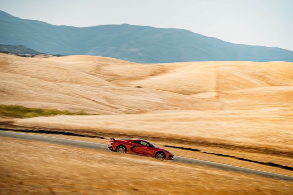 Iconic Auto Publications Test-drive 2020 Corvette C8 Stingray