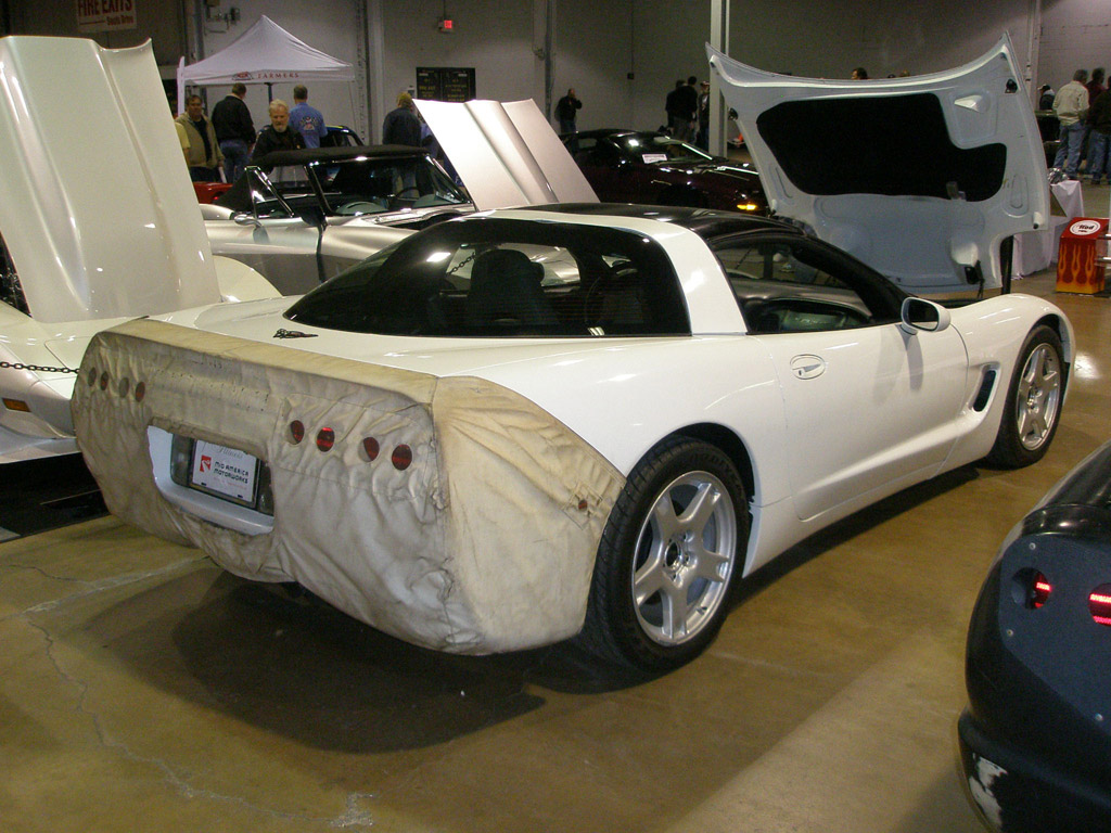 MCACN 2011: Mid America's Prototype C5 Corvettes