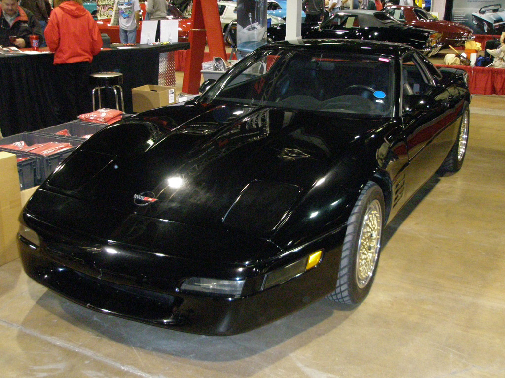 MCACN 2011: Mid America's Prototype C5 Corvettes