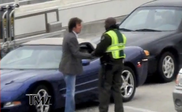 [VIDEO] Paul McCartney's C5 Corvette Gets The VIP Treatment at LAX