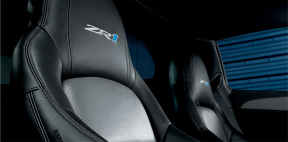 11_ch_cor_zr1_ovr_interior.jpg