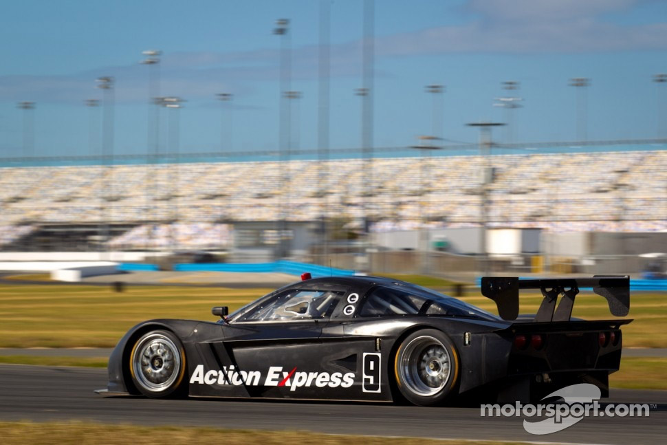 Three New Corvette DPs Test at Daytona