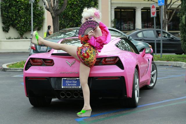 129948PCNEX_Angelyne02