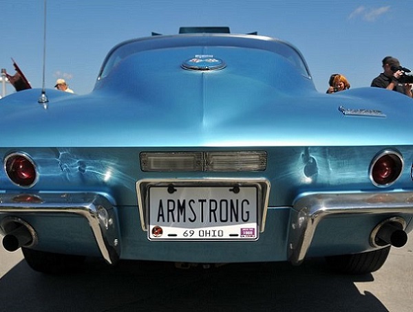 1397072804008-Neil-Armstrong-s-Corvette-9