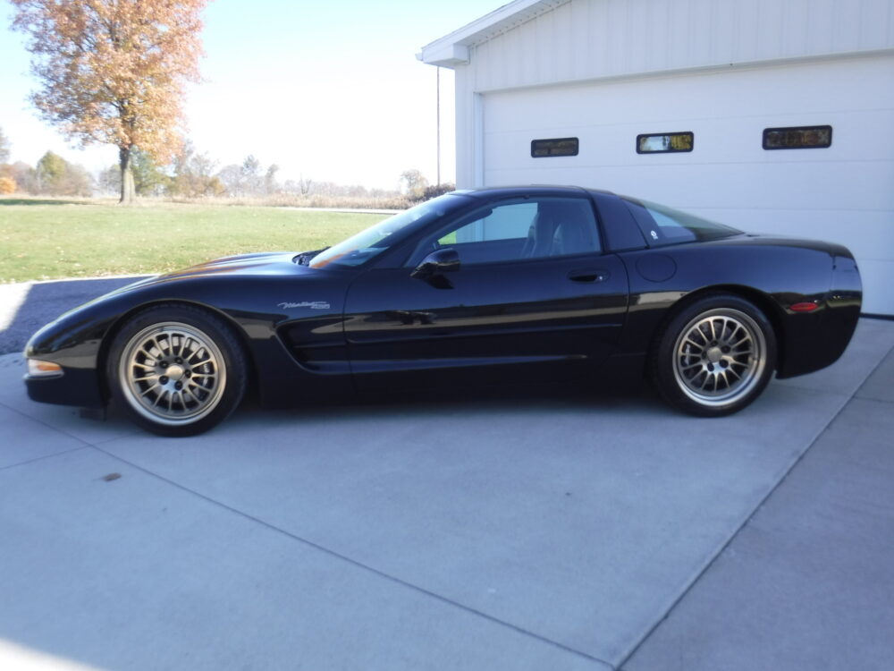 1999 Mallett 435 Corvette