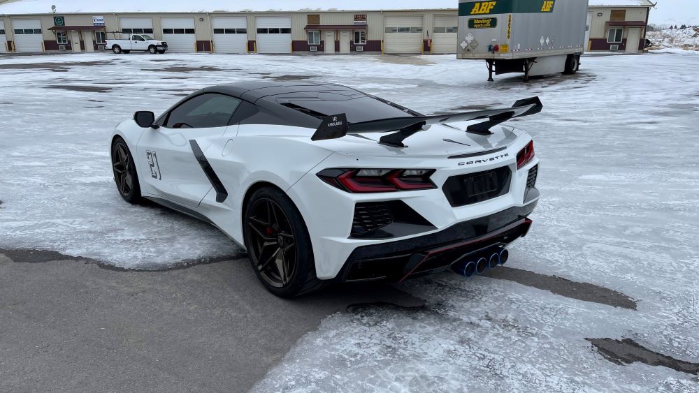 Aerolarri Center-Exit C8 Corvette Exhaust