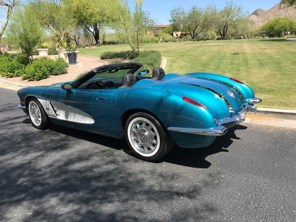 1958 Corvette - CR Coachworks Retrovette