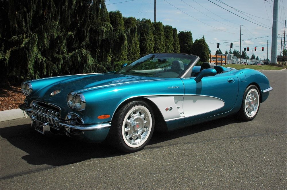 1958 Corvette - CR Coachworks Retrovette