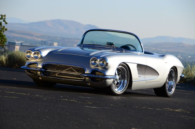 1961-chevrolet-corvette-front-view