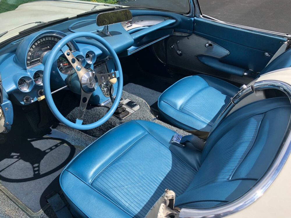 The Hoy's 1961 Chevrolet Corvette