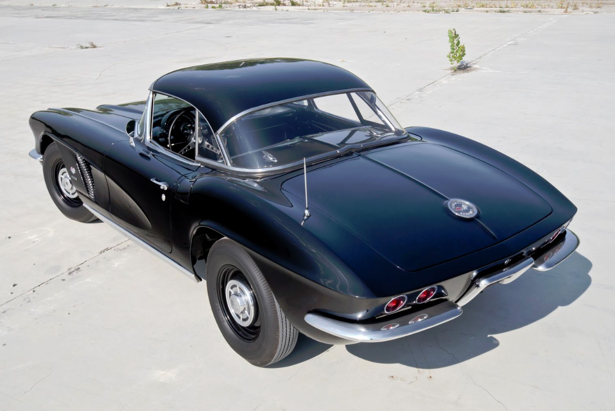 1962 Chevrolet Corvette (C1) with RPO 687 (2)