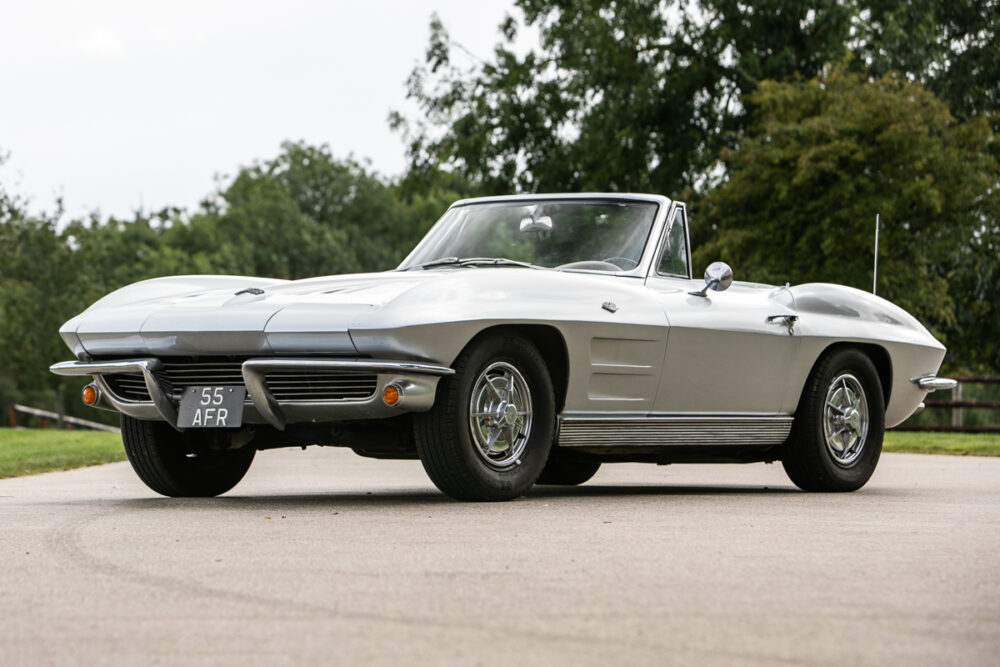 1963 Corvette Stingray + Cliff Richard