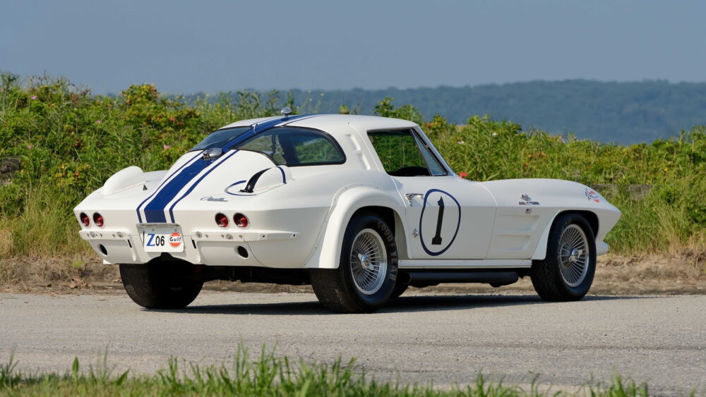 1963 Corvette Z06 Gulf One race car (Mecum)