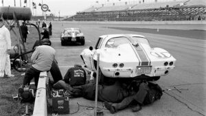 1963 Corvette Z06 Gulf One race car (Mecum)