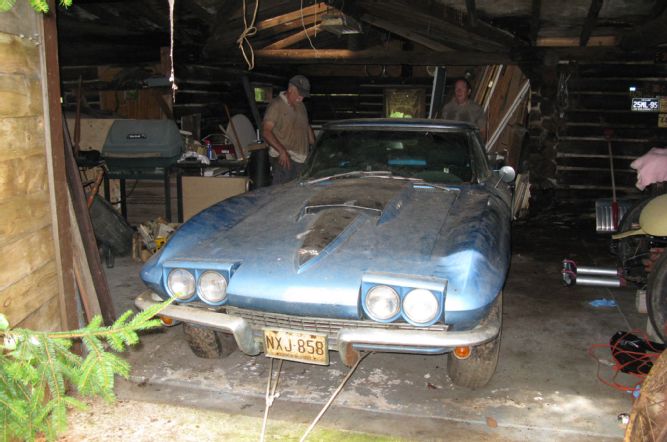 1967-chevrolet-corvette-headlights