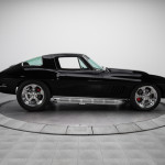 Restored 1967 'Vette Makes Quite a Statement