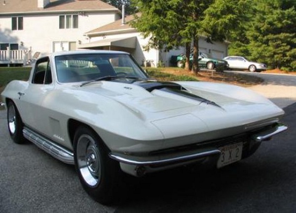 1967 Chevrolet Corvette 427-3.jpg