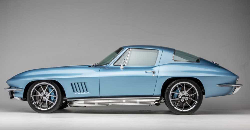 1967 Corvette restomod (Verrillo Motor Car)