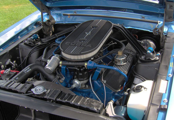 1968_Shelby_GT500_engine.jpg