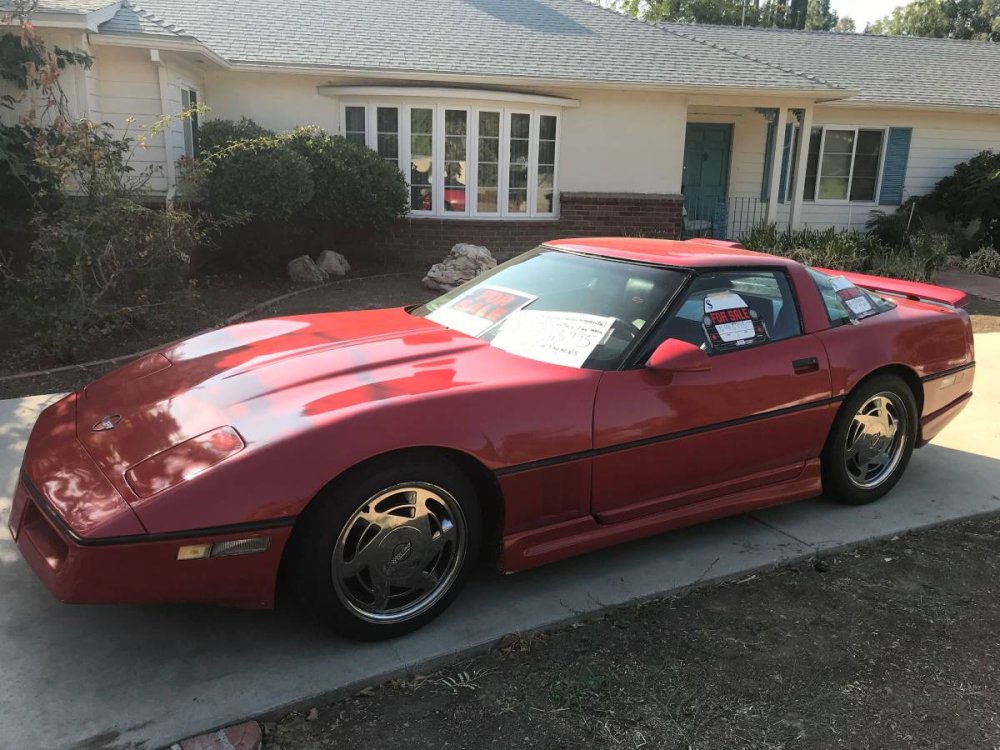 1988 Corvette front