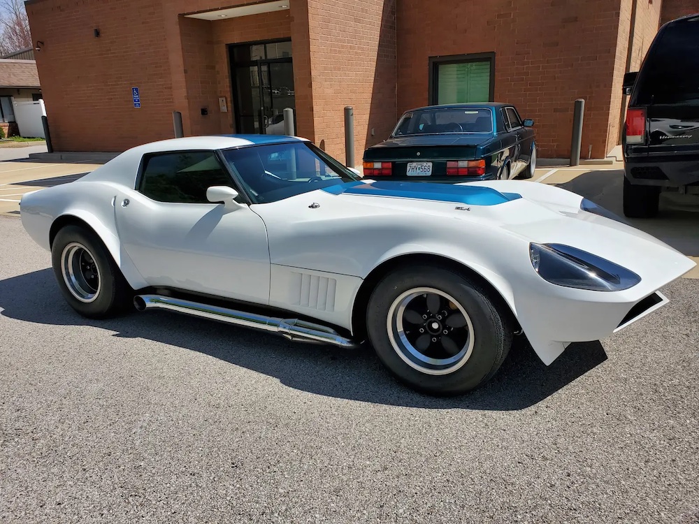 Custom 1968 Corvette