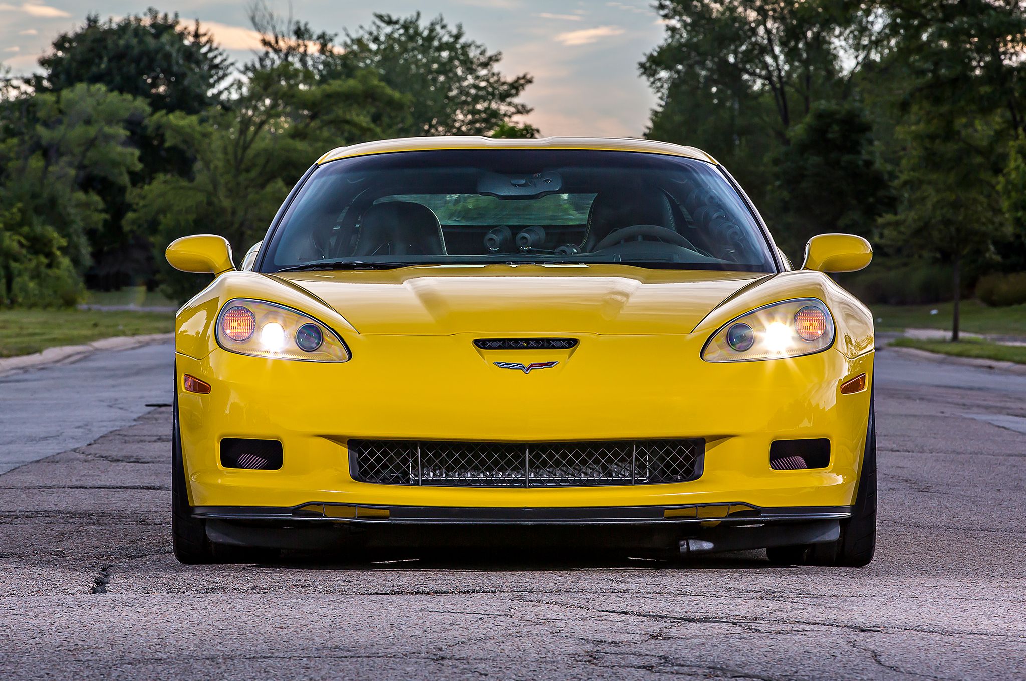 2007-chevy-corvette-front-view