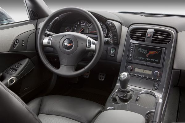 2009-z06interior.jpg