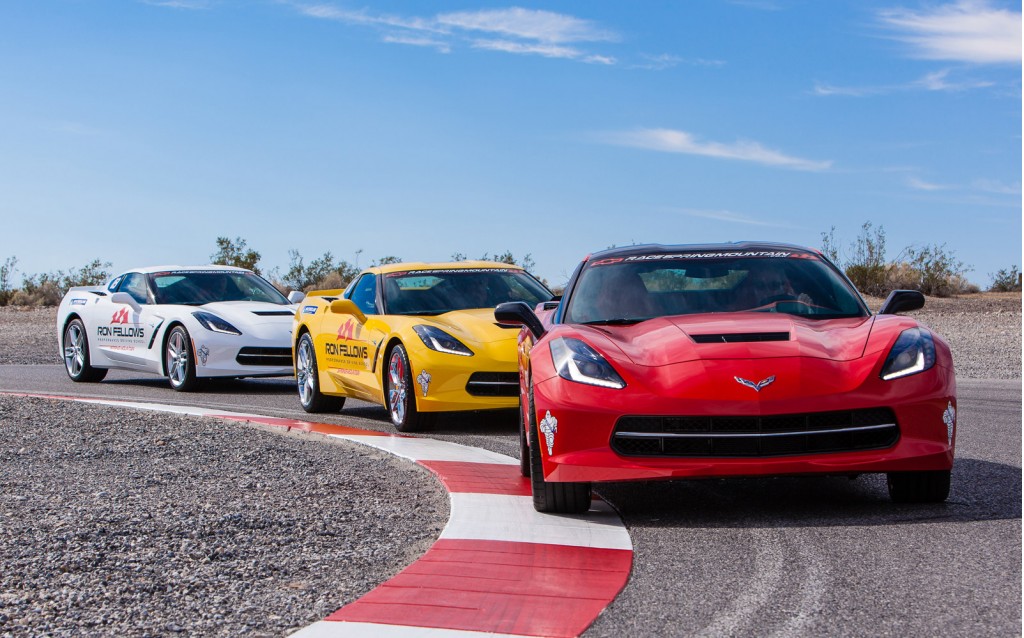 2014-chevrolet-corvette-stingray-at-ron-fellows-performance-driving-school_100461624_l