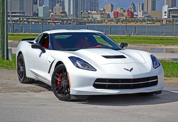 2014-chevy-corvette-c7-stingray-z51 feature